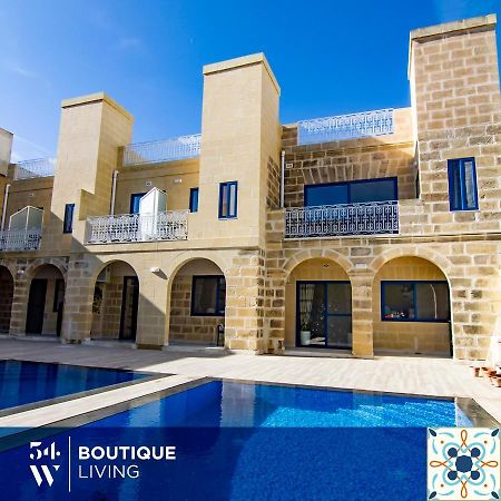 Fiftyfour West Boutique Living Bed and Breakfast Għarb Εξωτερικό φωτογραφία