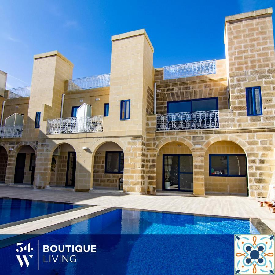 Fiftyfour West Boutique Living Bed and Breakfast Għarb Εξωτερικό φωτογραφία