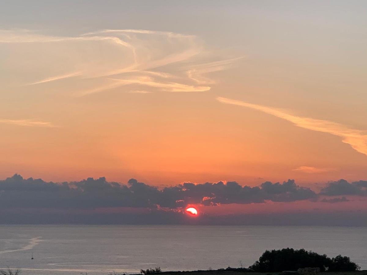 Fiftyfour West Boutique Living Bed and Breakfast Għarb Εξωτερικό φωτογραφία
